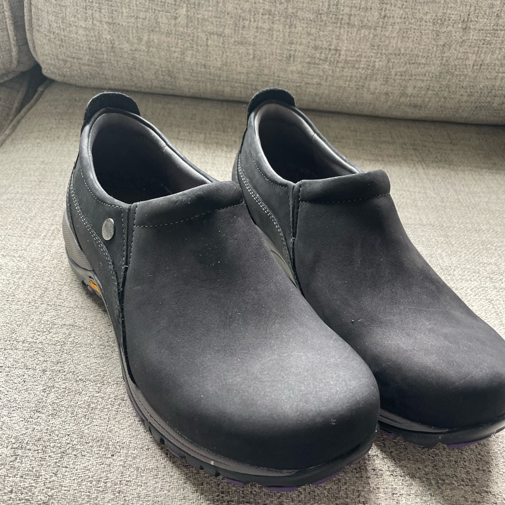 Black Slip-On Loafers with Durable Rubber Sole